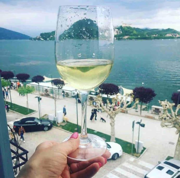 Babalu Con Vista Lago 阿罗纳 外观 照片