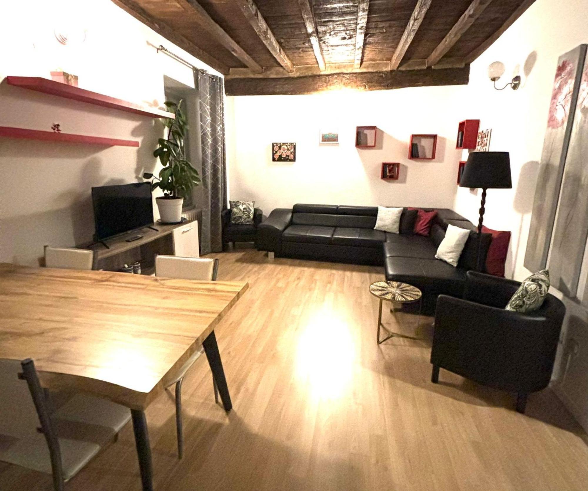 Babalu Con Vista Lago 阿罗纳 外观 照片
