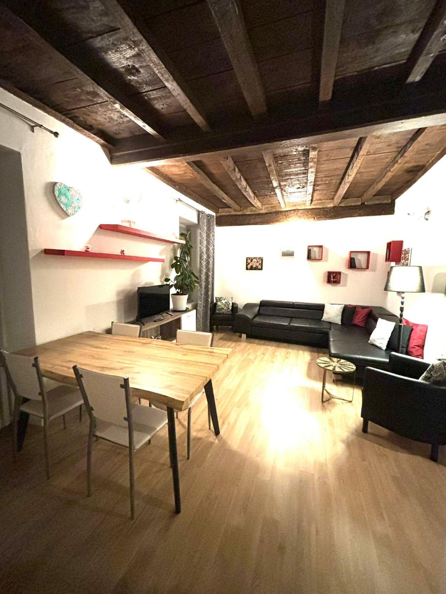 Babalu Con Vista Lago 阿罗纳 外观 照片